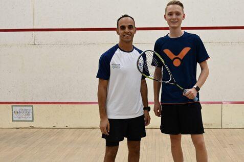 Fabrice Jung (re) spielt in Kairo im Gezira Sporting Club regelm&auml;&szlig;ig Squash - Bild: Fabrice Jung