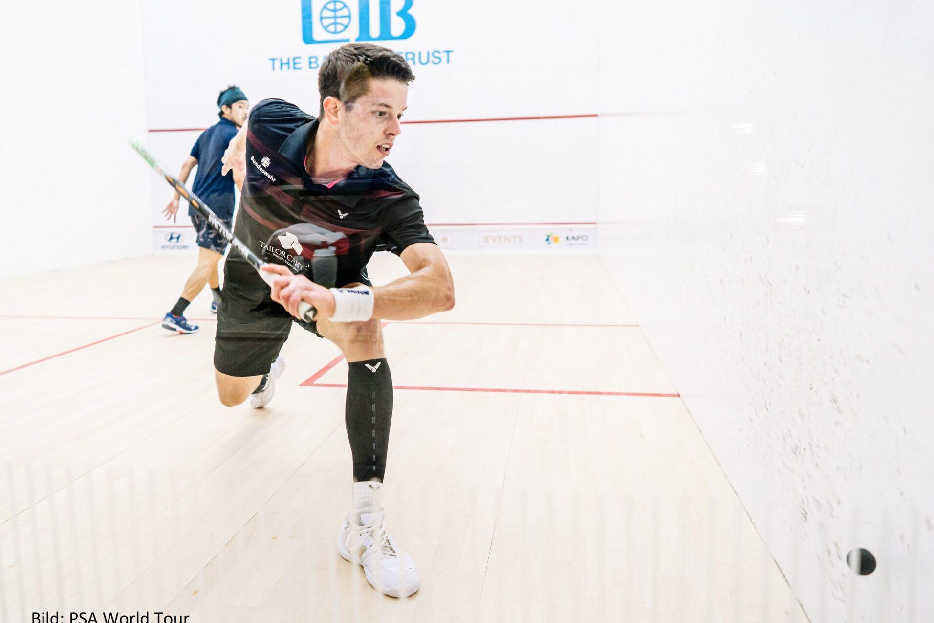 Raphael Kandra (re) gewinnt gegen Ryosei Kobayashi - Bild: PSA World Tour