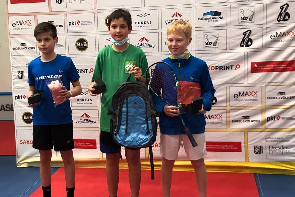 Das U13-Podest der Jungen: Marc Weishar, Oleksii Bielikov, Mika Leuschner-Schalude (v.l.n.r.) - Bild: Alexander Korsch