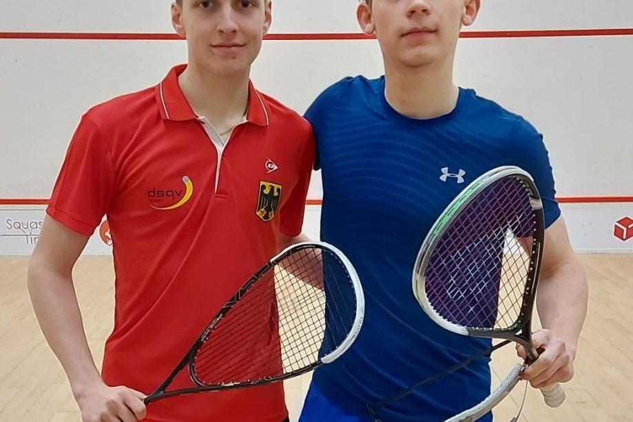 Finn-Lennart Koch (li) und sein Gegner Mateusz Marcinkowski - Bild: DSQV