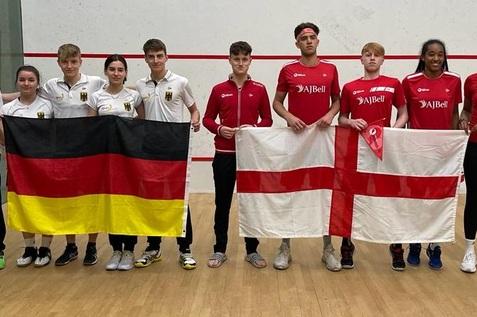 Deutschland unterliegt klar gegen England - Bild: DSQV