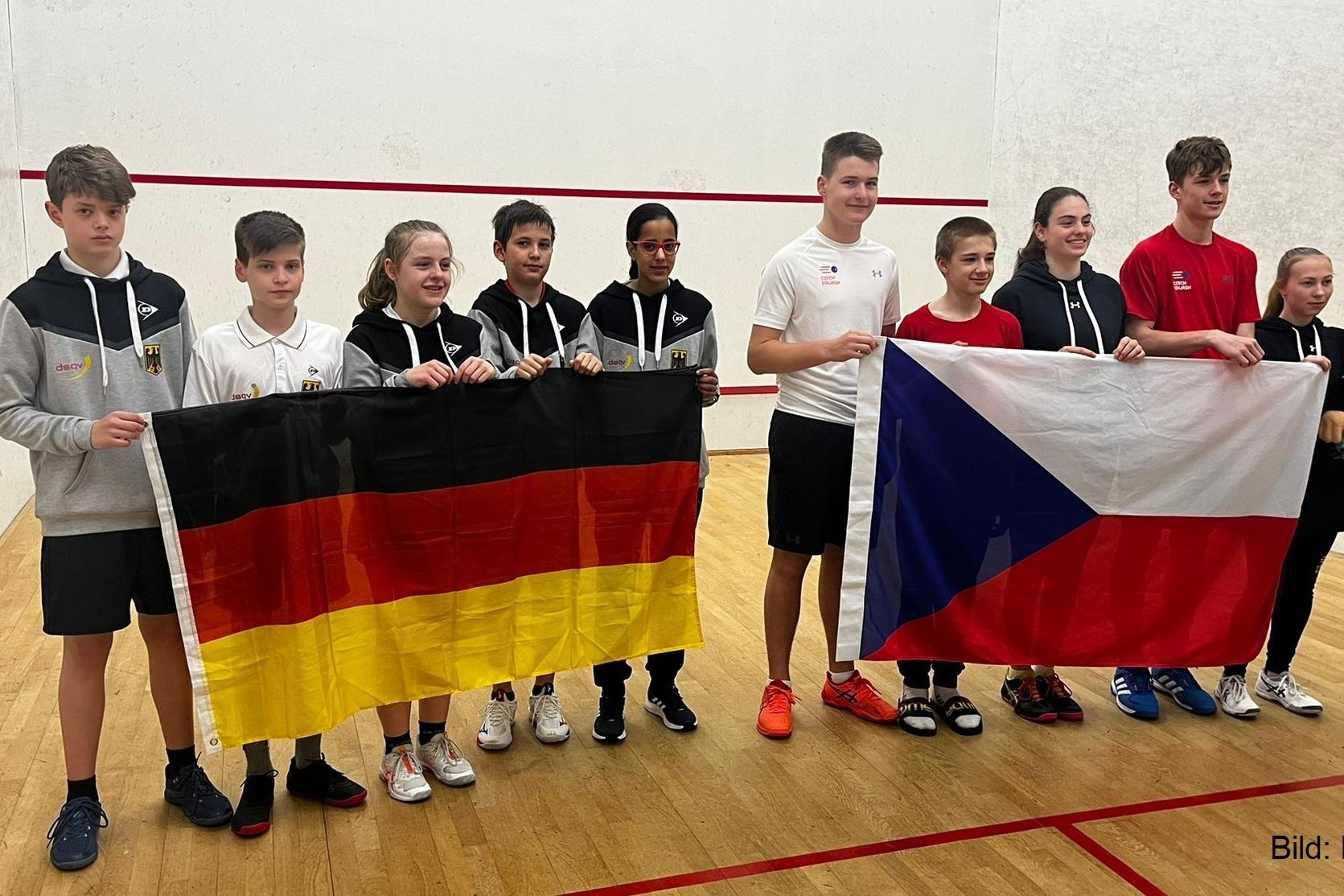 Das deutsche U15-Team verliert 1:2 gegen Tschechien und wird am Ende 12. - Bild: DSQV