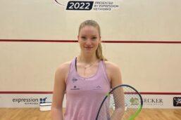 Saskia Beinhard gewinnt ihr Erstrundenmatch auf Mauritius