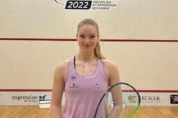 Saskia Beinhard gewinnt ihr Erstrundenmatch auf Mauritius