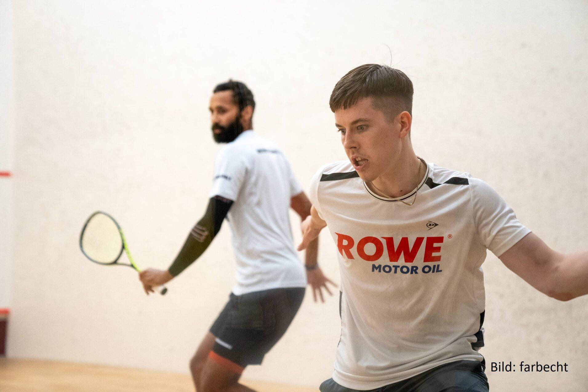 Yannik Omlor (re) und Worms erreichen in Paderborn das M&auml;nner-Halbfinale - Bild: farbecht