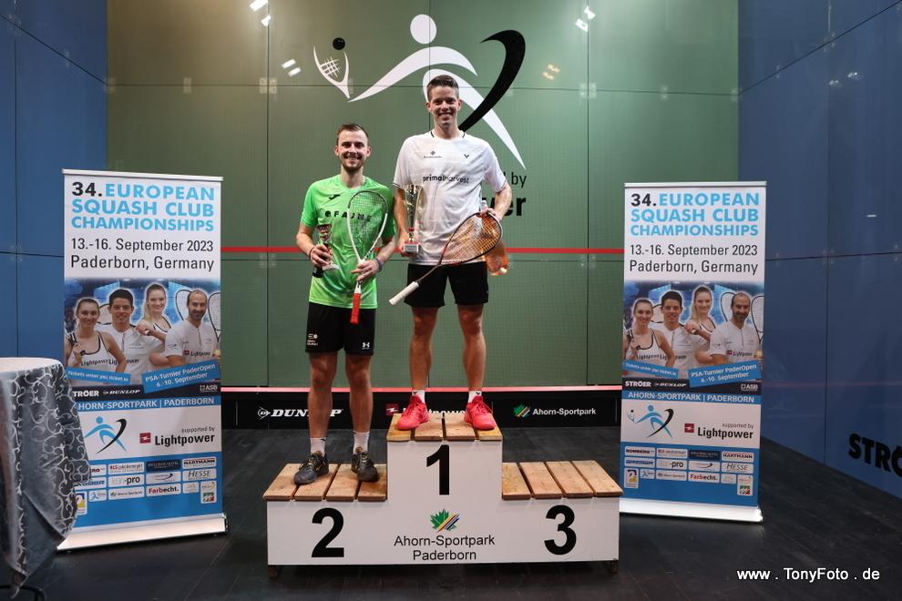 Raphael Kandra (Platz 1) und Zweitplatzierter Viktor Byrtus - Bild: www.tonyfoto.de