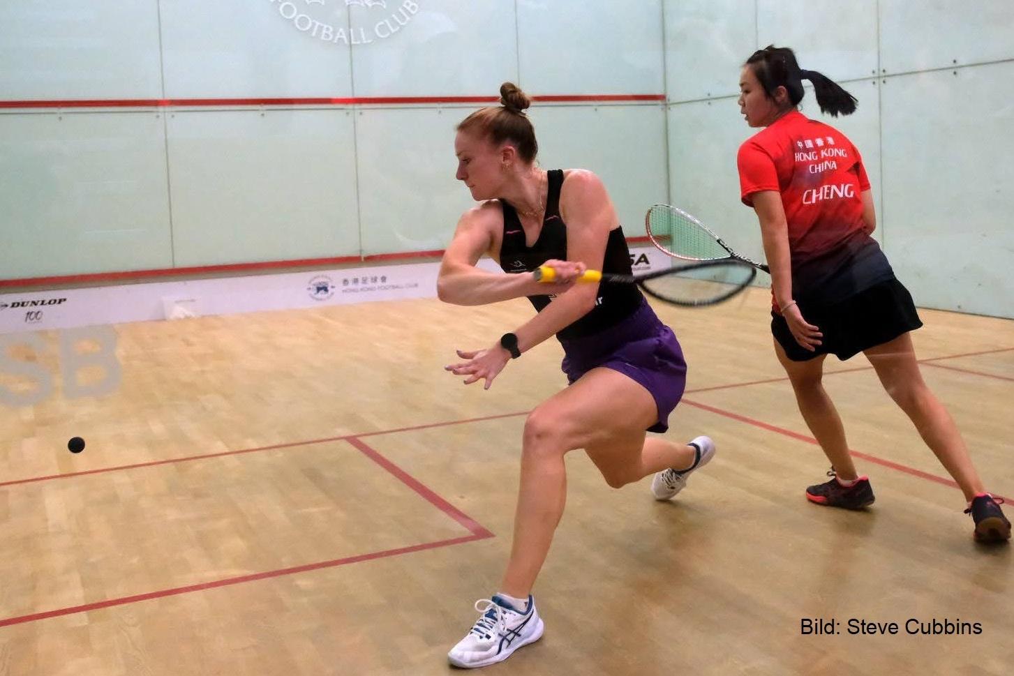 Saskia Beinhard (li) in Hong Kong - Bild: Steve Cubbins