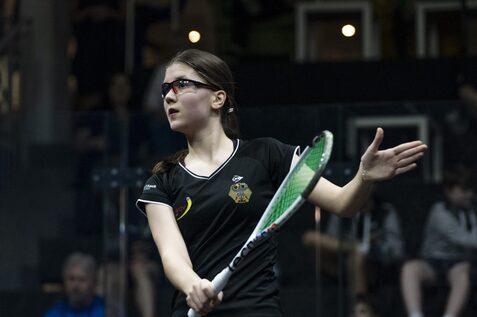 Sabrina Sharona Dinn erreicht das U15-Viertelfinale - Bild: Henning Angerer