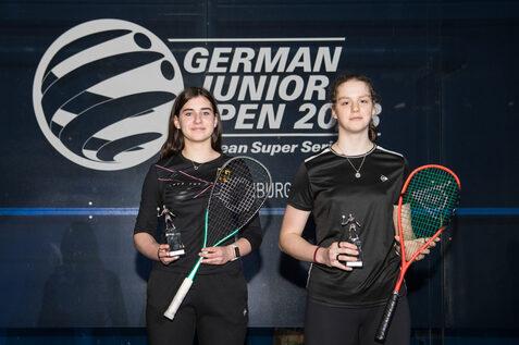 Maya Weishar (li) gewann die German Junior Open 2023 in der U17 - Bild: Thomas Panzau