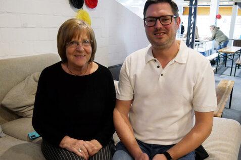 Brigitte Leuschner (li) und Michael G&auml;de (re) - Bild: Lennard Jessen