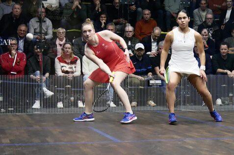 Saskia Beinhard (li) im Viertelfinale gegen Salma Hany - Bild: DSQV - Lennard Jessen