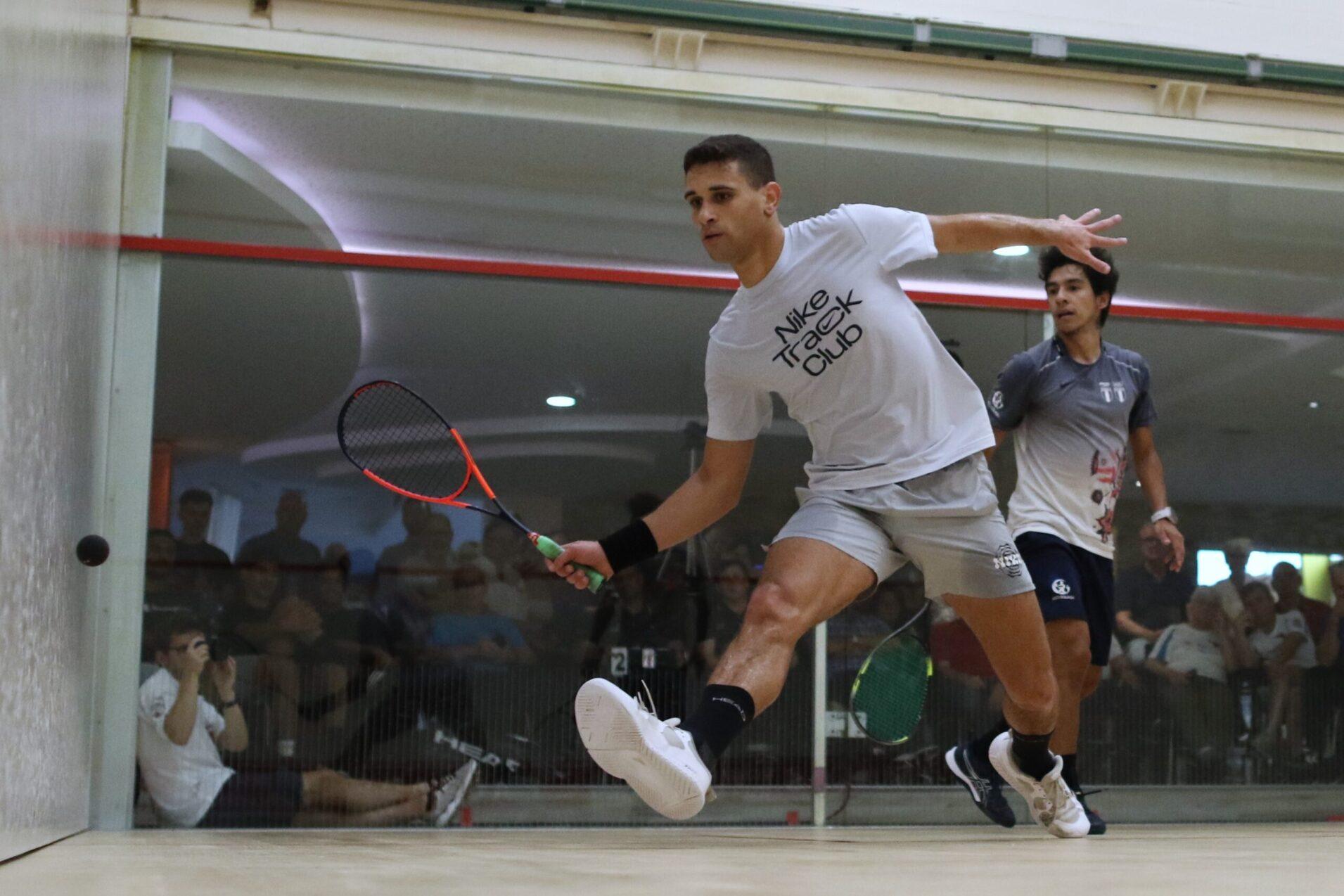 Ibrahim Elkabbani (li) gewinnt das Finale des Bremer Schlüssels gegen Alejandro Enriquez (re) - Bild: Christian Lortat
