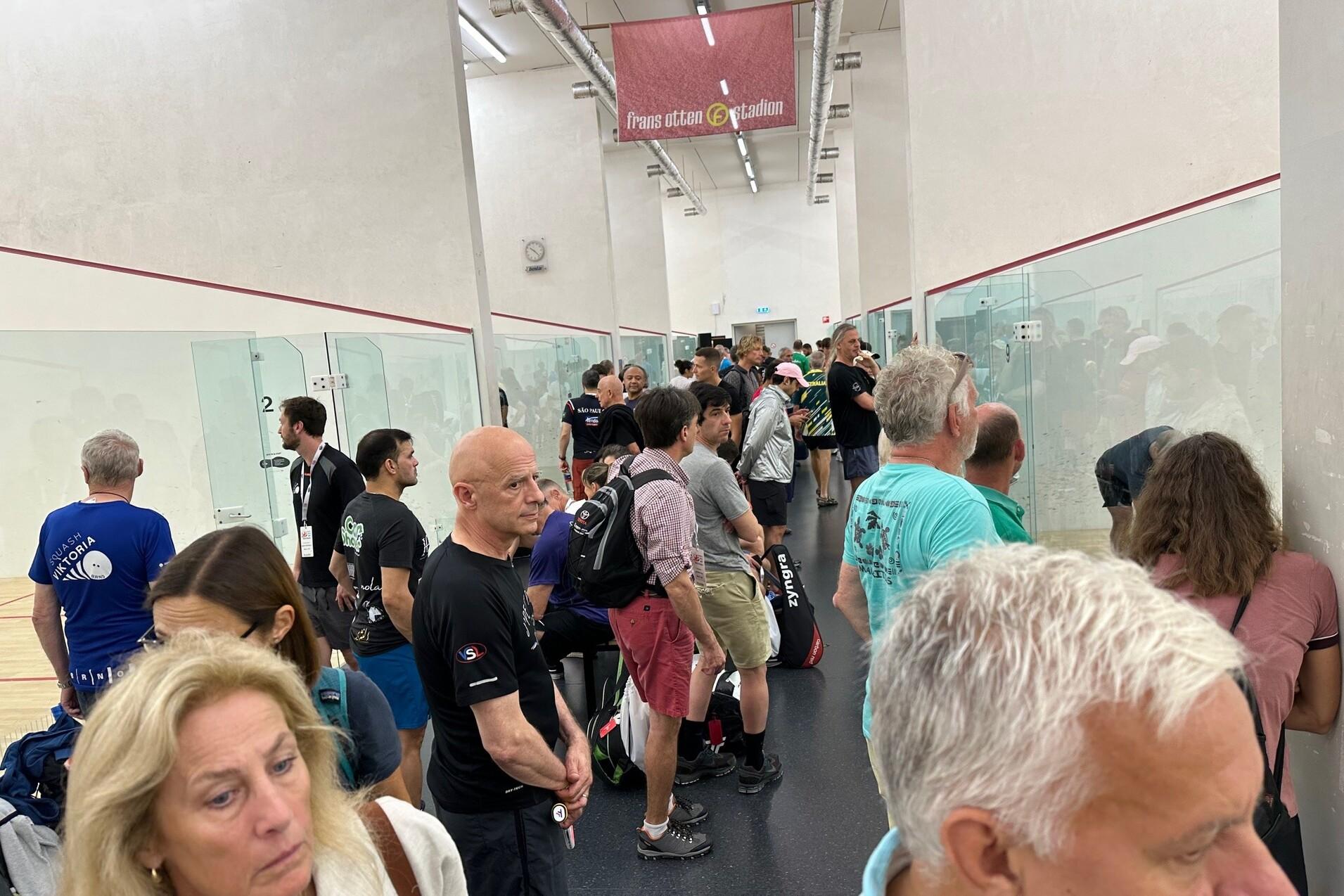 Volles Haus in der ausrichtenden Anlage Frans Otten Stadion - Bild: DSQV