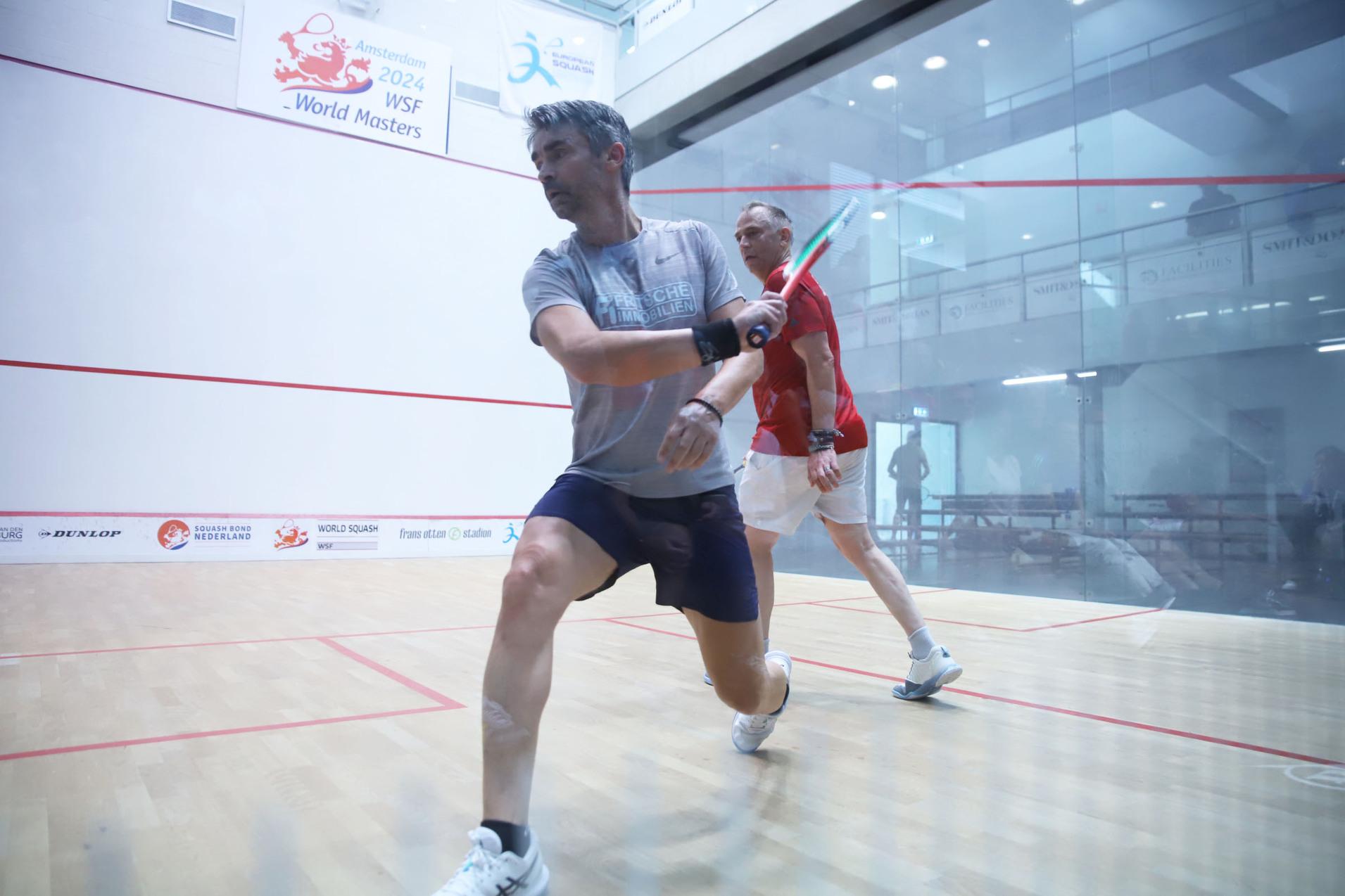 Predi Fritsche (li) gewinnt sein Halbfinale gegen den US-Amerikaner John Musto - Bild: Felix Paal