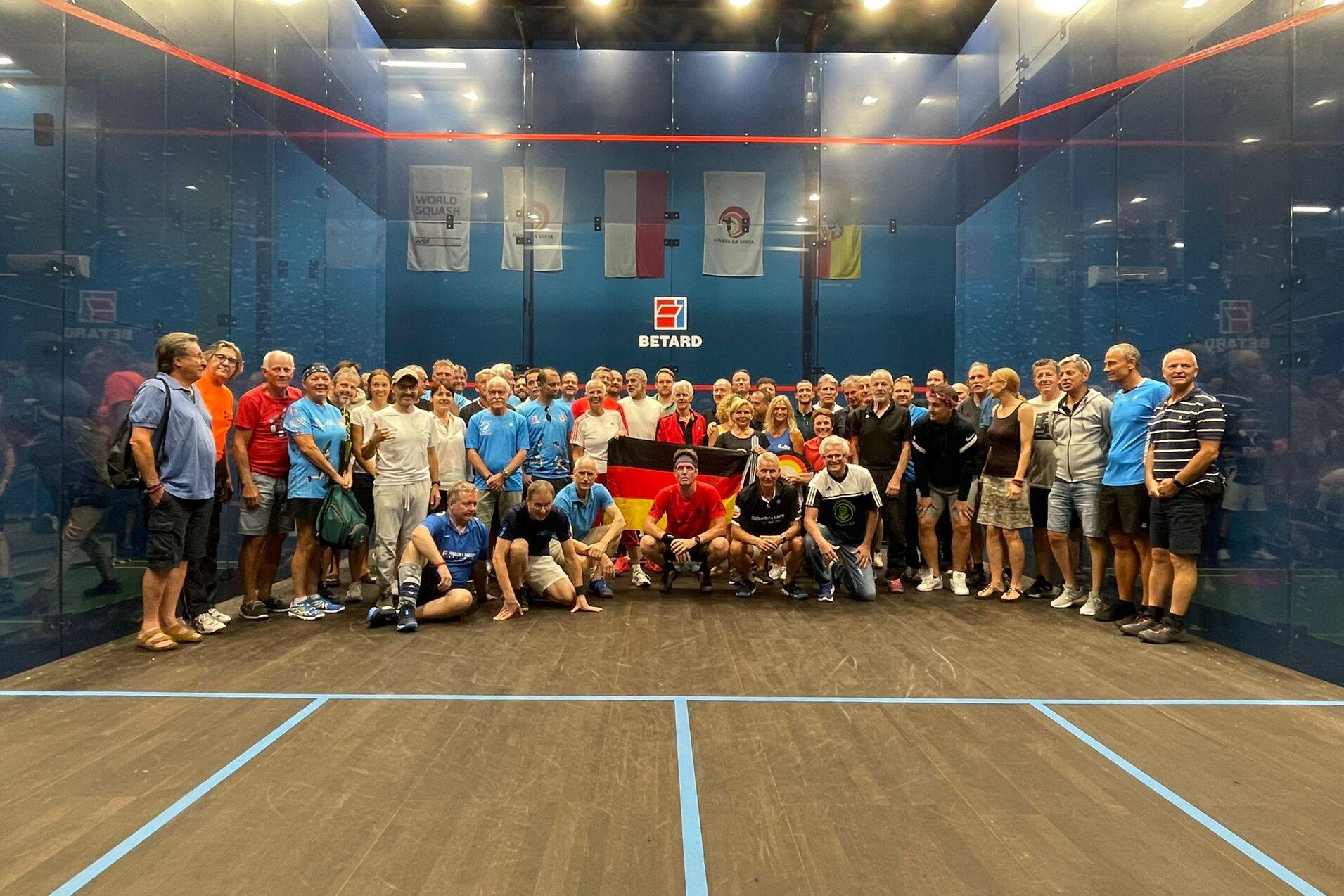 Das Masters-Team-Germany bei der letzten WM 2022 in Wroclaw (Breslau) - Bild: DSQV