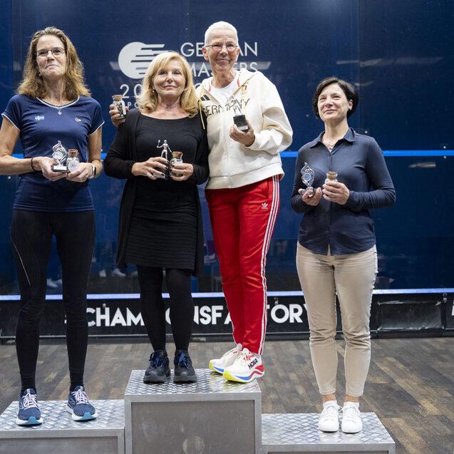 V.l.n.r.: Nicole Englund, Iris H&ouml;fling, St&ouml;rte Becker und Kati Jaworski - Bild: Henning Angerer