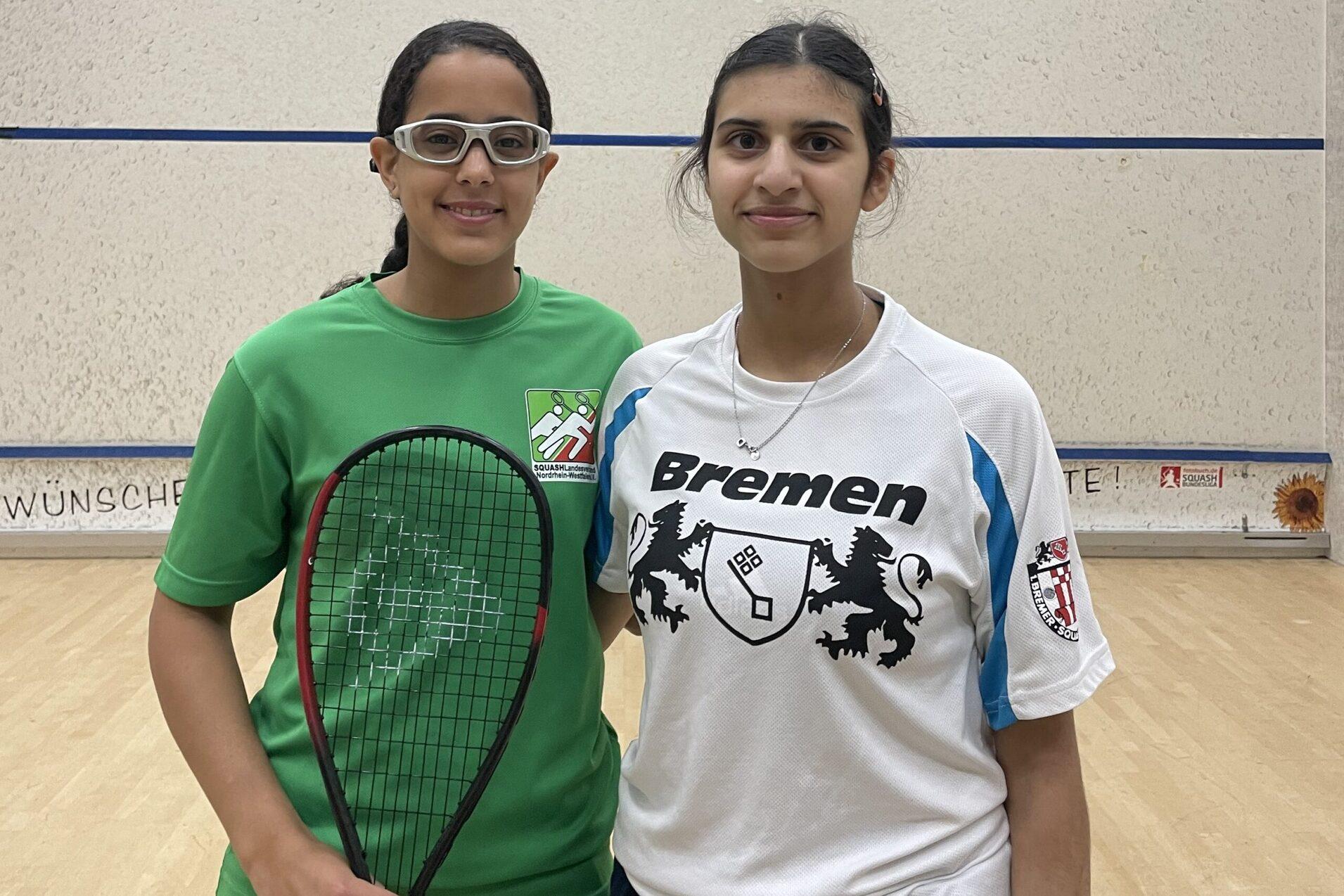 Mariam Ayad (li) und Dahlia Cherian (re) waren die Finalistinnen bei den Mädchen U11 - U19 Leistungsklasse 1.