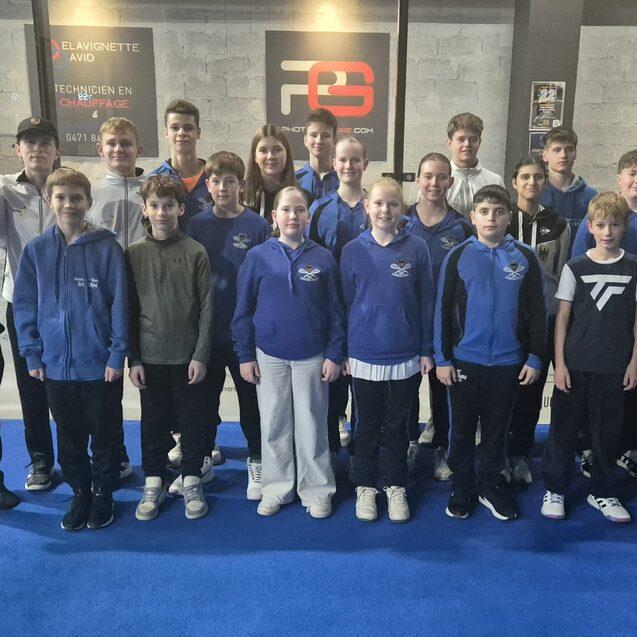 Die deutschen Nachwuchstalente bei den Belgian Junior Open (links: Bundeshonorartrainer U15 Thomas Hahn) - Bild: Rainer Westphal