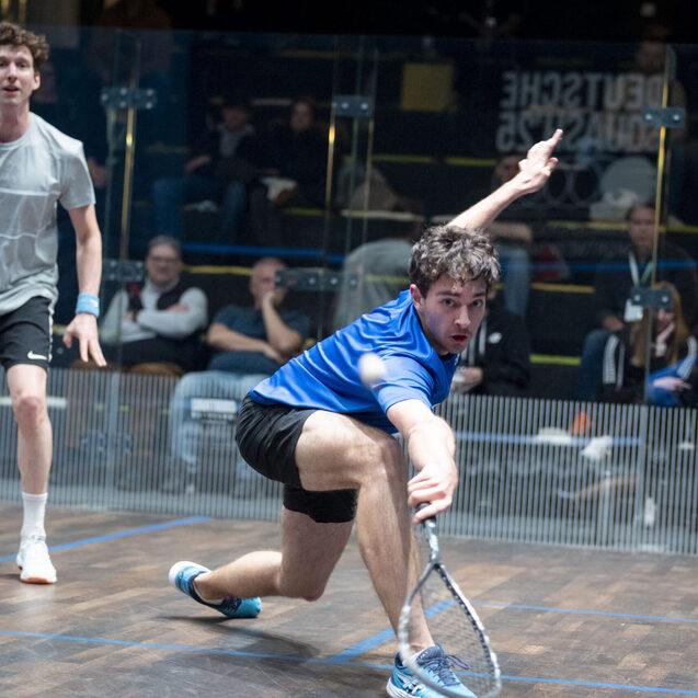 Moritz Tischler (re) und Frederik Folkerts (li) im Finale des B-Feldes - Bild: Henning Angerer