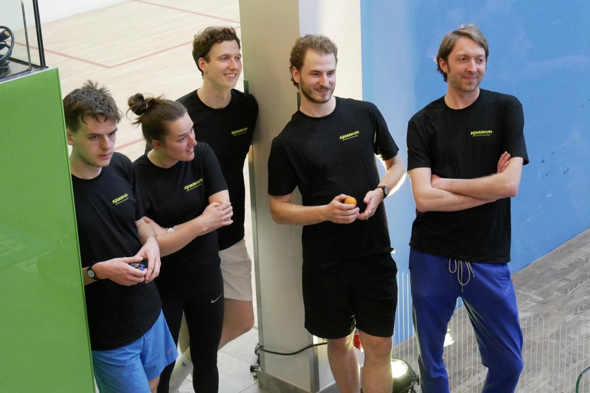 Das Trainerteam vor Ort hatte erheblichen Anteil am Gelingen des SQUASH UP! Your Night. - Events - Bild: DSQV - Lennard Jessen