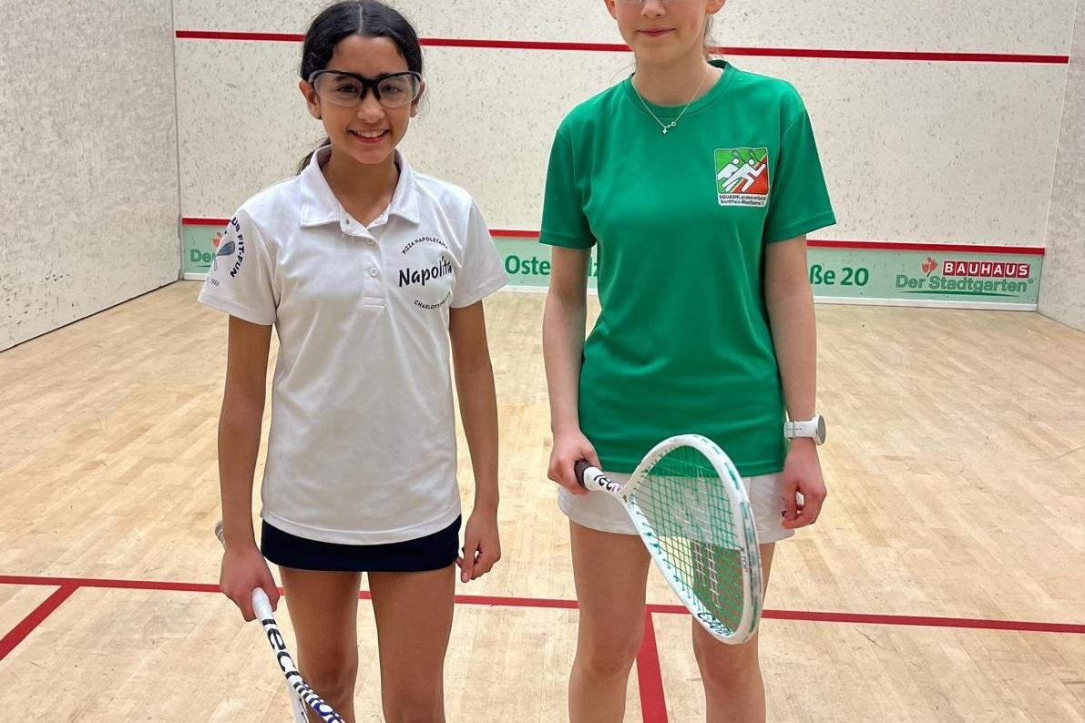 Salma Khalaf (li) und Mathilda Helmich - Bild: Nicolas Gerritsen