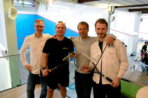 V.l.n.r.: Ralph M. Faust, David Liebmann, Simon Frenz und Paul Wingelsdorf - Bild: DSQV - Lennard Jessen