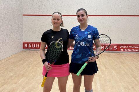 Maya Weishar (re) gewann das letzte Spiel gegen Eva Nistler und holte damit Platz eins in Achim-Baden - Bild: DSQV