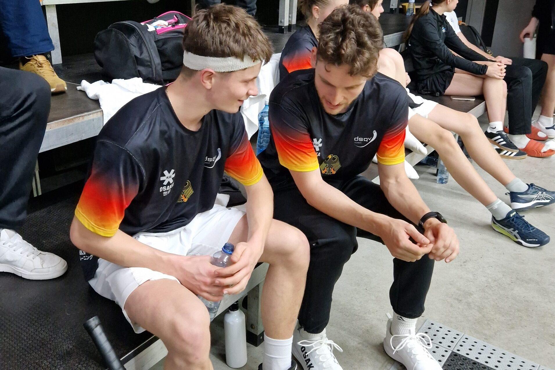 Bundestrainer Valentin Rapp (re) bei einer Coachingszene mit Alexander Neumann - Bild: DSQV