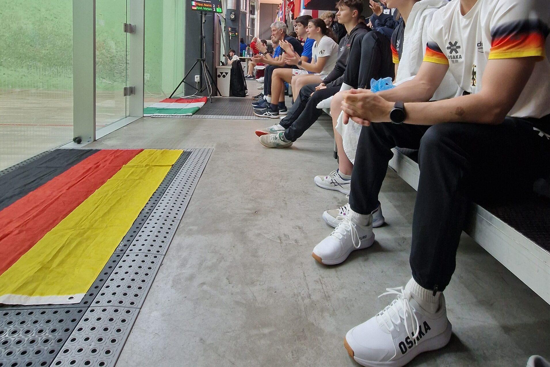 Bundestrainer Valentin Rapp (re) war bei der Team EM U19 f&uuml;r die deutsche Mannschaft verantwortlich - Bild: DSQV