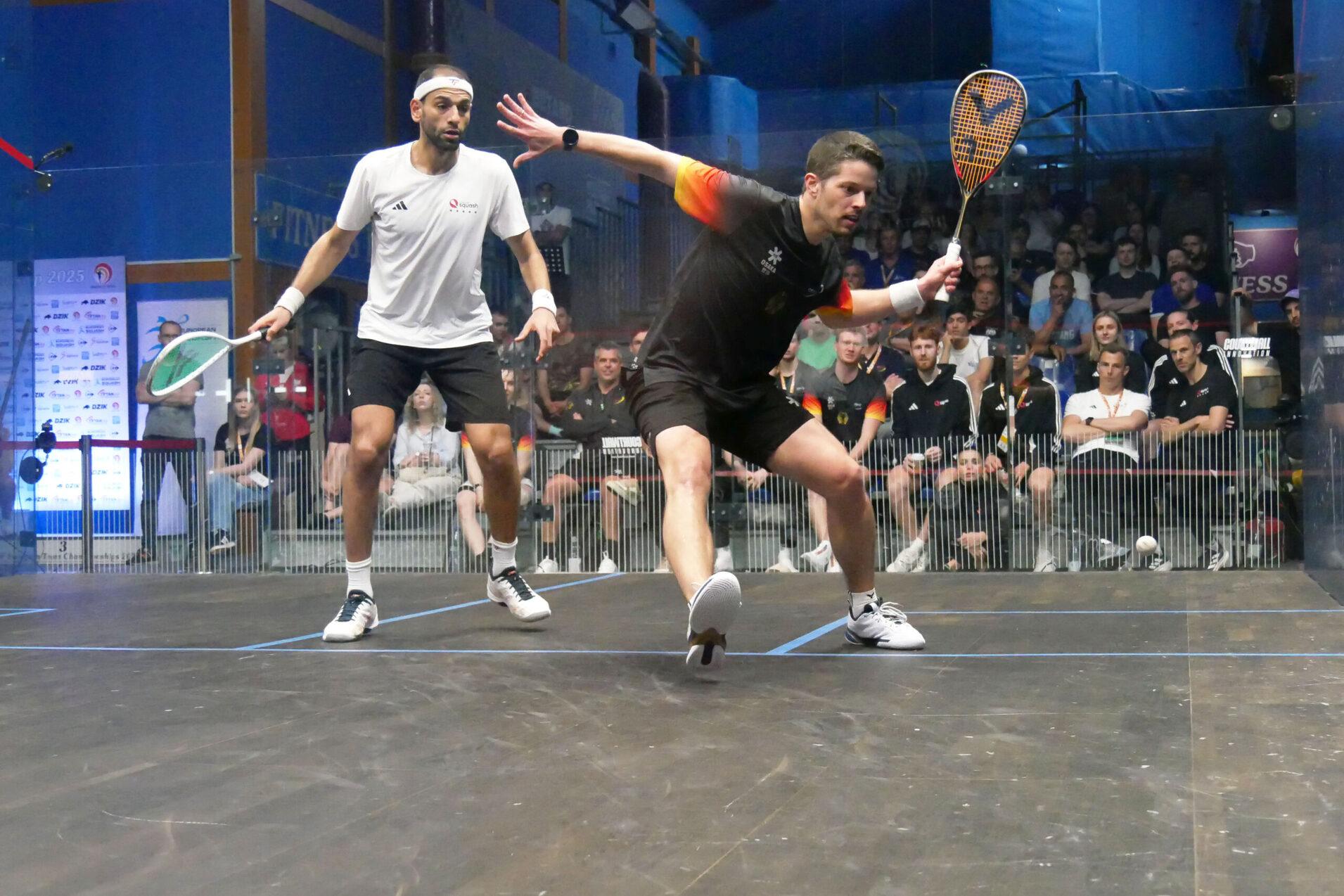 Raphael Kandra (re) hatte das bessere Ende für sich gegen Mohamed Elshorbagy - Bild: DSQV - Lennard Jessen