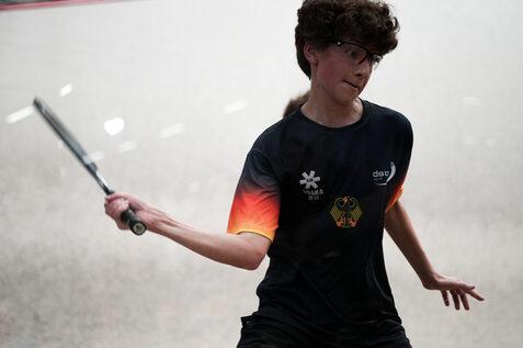 Dartagnan Rastogi gewinnt sein Match gegen Ungarn - Bild: No&eacute;mie Rodrigues