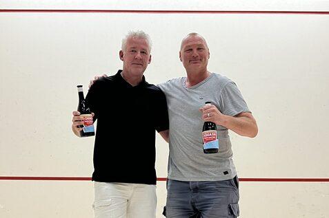 Stefan Leifels (li) gewinnt bei den Herren 50+.