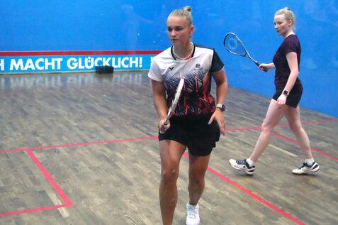 Katerina Tycova (li) gewinnt gegen Maren Jebing - Bild: DSQV - Lennard Jessen