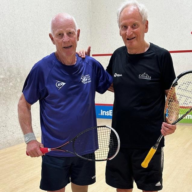 Robert Keilmann (li) mit seinem heutigen Halbfinalgegner Allan Whittow - Bild: DSQV