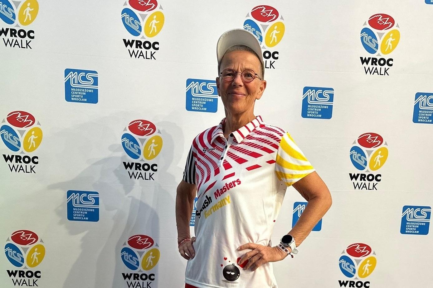 DSQV-Vizepräsidentin Masters Störte Becker war in Wroclaw selbst mit am Start und wurde Fünfte ihrer Altersklasse Ü60 - Bild: DSQV