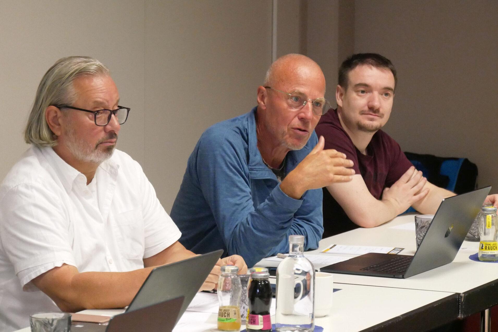 Auf der Mitgliederversammlung in Oberhausen wurde viel diskutiert und besprochen - Bild: DSQV - Lennard Jessen