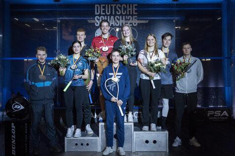 Alle neun Podestplatzierten der DEM und DAM 2025 sind auch bei der Auflage 2026 wieder dabei - Bild: Henning Angerer