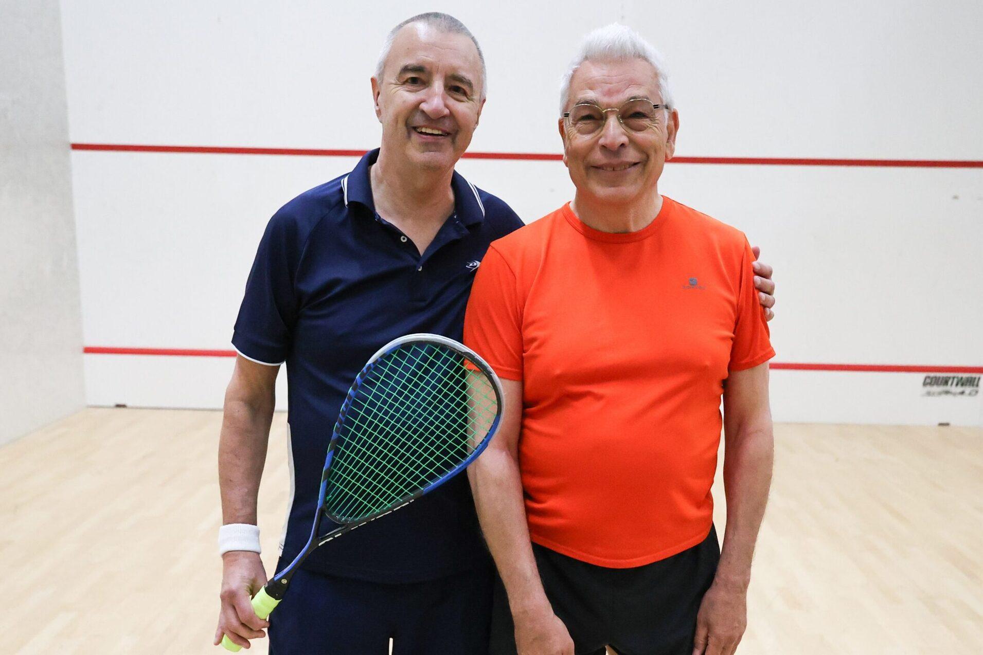 Alan Hathway (li) gewinnt die Ü70, Gerard Sidoun wird Zweiter - Bild: DSQV - Lennard Jessen