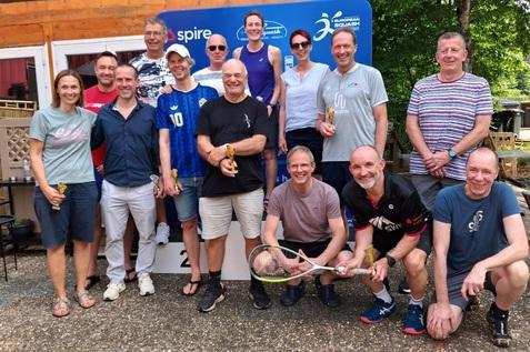Gruppenbild vieler Deutscher in Sandweiler, bei dem mehrere Deutsche jedoch fehlen. Weitere Bilder mit deutscher Beteiligung siehe DSQV-Facebook-/Instagramseite - Bild: DSQV