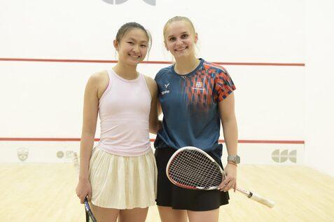 Katerina Tycova (re) unterlag im Viertelfinale gegen die Malaysierin Xin Ying Yee - Bild: Brasilia International Squash Classic 2026