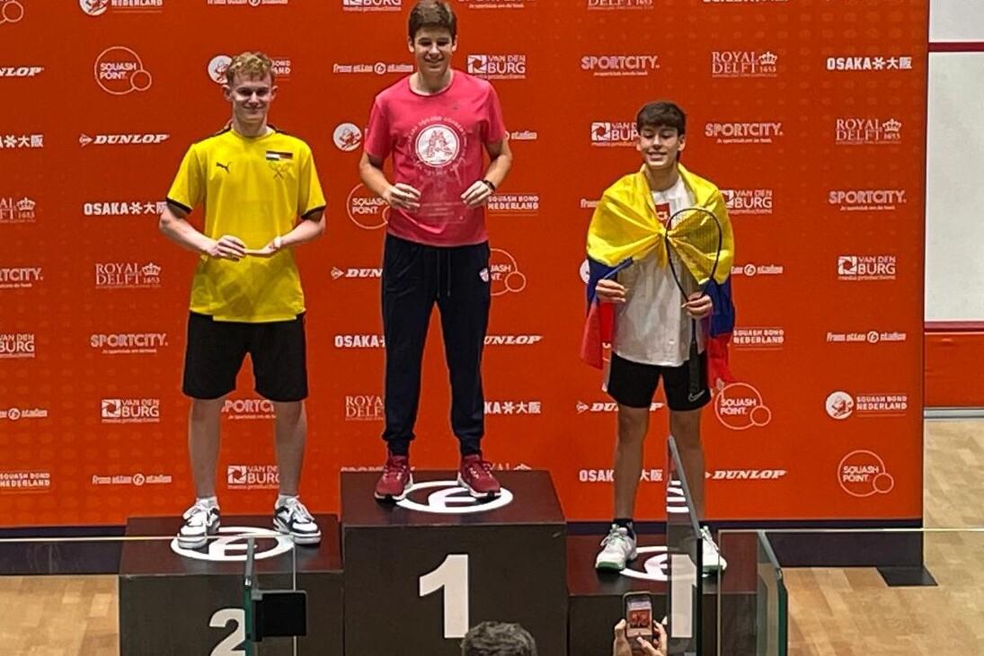 Levi Visser, Carlton Capella, Juan Pablo Nino Roa (v, l, n, r)
